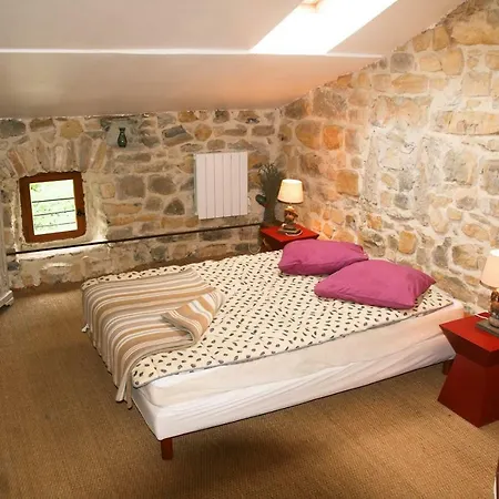 Mas Les Teyssiers Holiday home